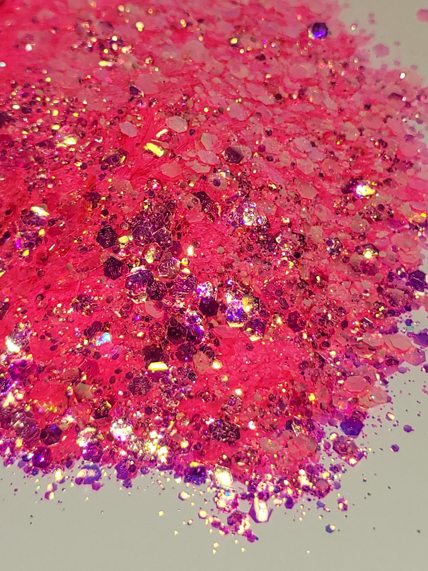 Neon Kiss Chunky Glitter image 2