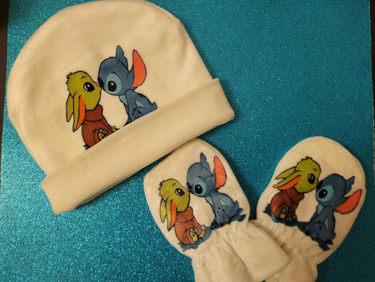 Baby Yoda meets Stitch-Newborn Hat & Mitts image 0